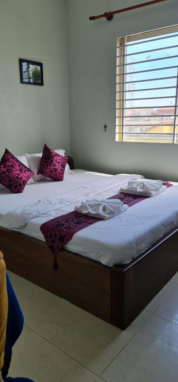 Khemra I Guesthouse Кампот Екстериор снимка