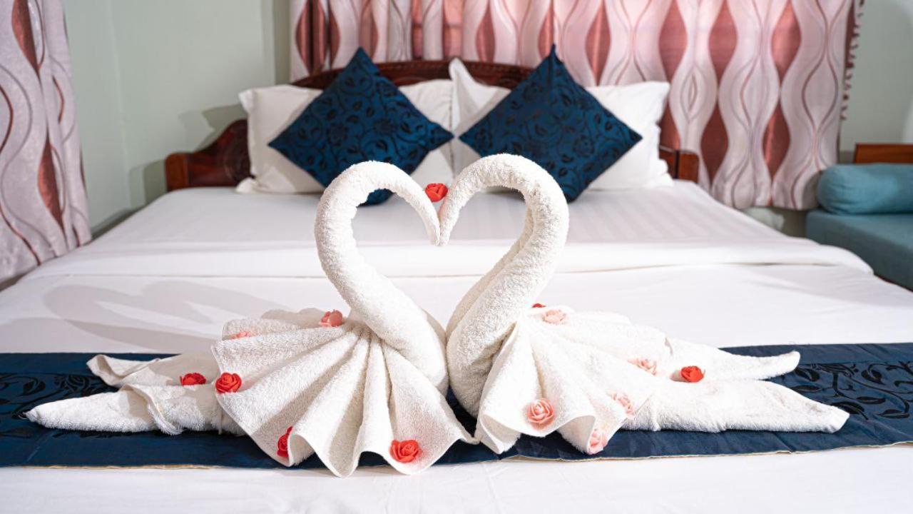 Khemra I Guesthouse Кампот Екстериор снимка